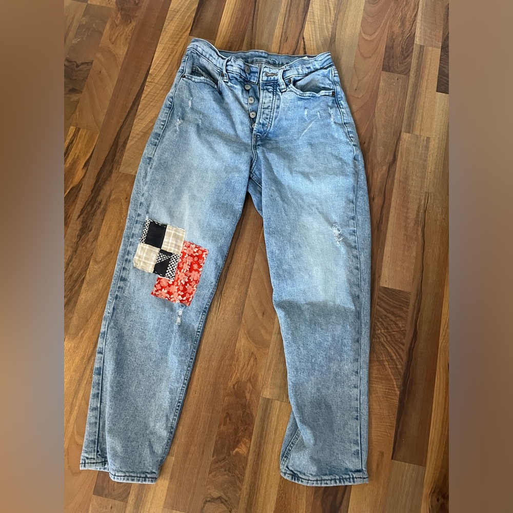 Old Navy Extra High Rise Sky-Hi Button-Fly, Size 6